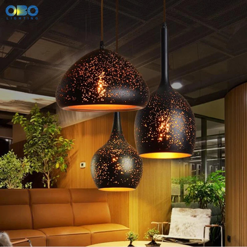 Pendente Vintage Preto com Abajur Gravado — Luminária E27 Estilo Americano para Bar e Restaurante