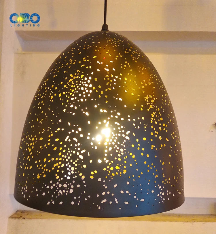 Pendente Vintage Preto com Abajur Gravado — Luminária E27 Estilo Americano para Bar e Restaurante