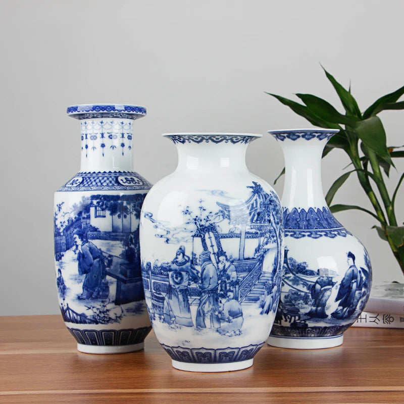 Vaso de Cerâmica Azul e Branco Estilo Chinês — Vaso de Porcelana Decorativo para Mesa