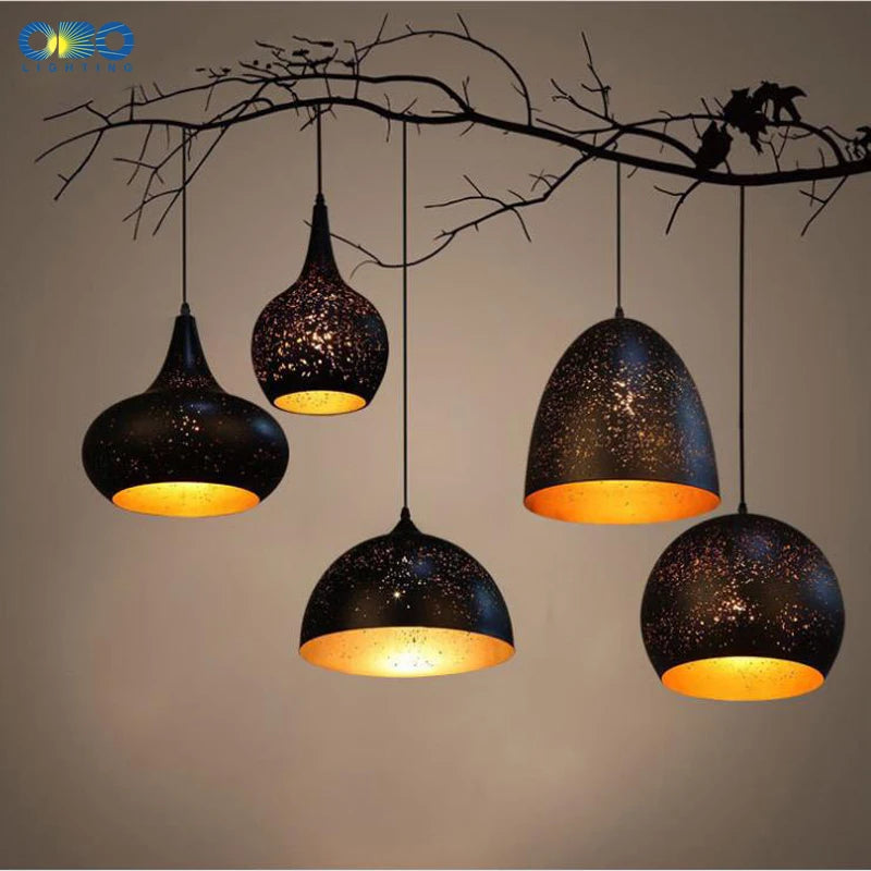 Pendente Vintage Preto com Abajur Gravado — Luminária E27 Estilo Americano para Bar e Restaurante