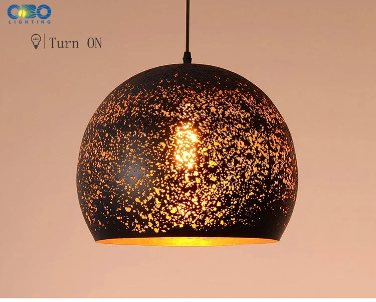 Pendente Vintage Preto com Abajur Gravado — Luminária E27 Estilo Americano para Bar e Restaurante