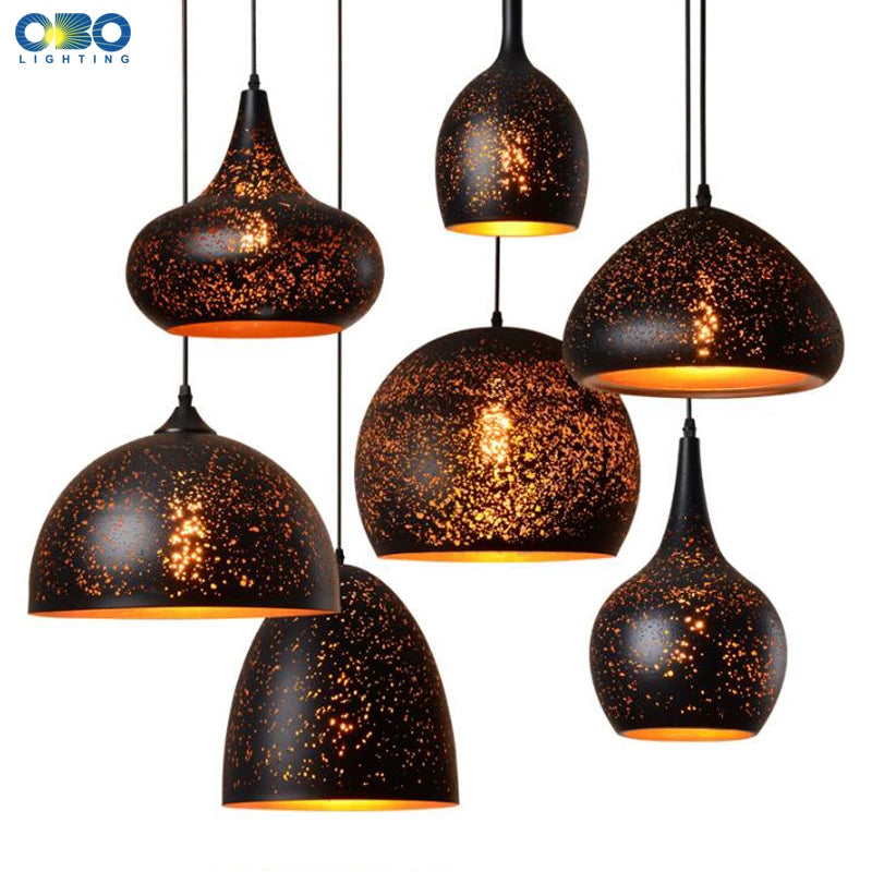 Pendente Vintage Preto com Abajur Gravado — Luminária E27 Estilo Americano para Bar e Restaurante