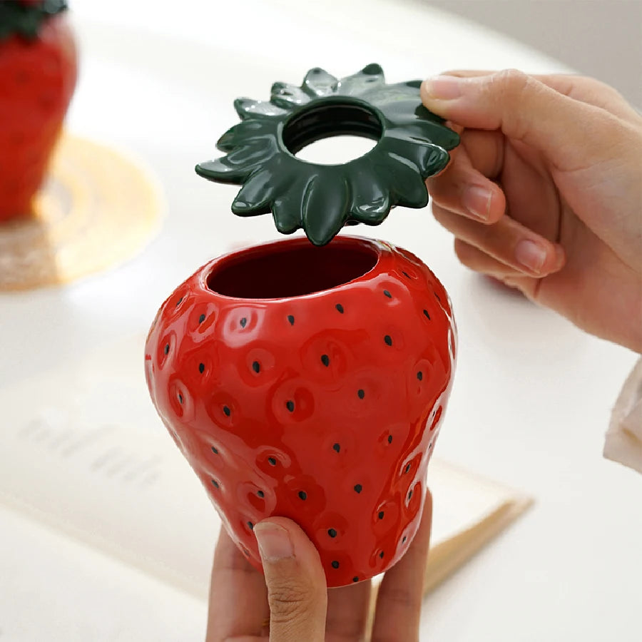Vaso de Cerâmica Formato Morango — Decoração para Casa e Ano Novo