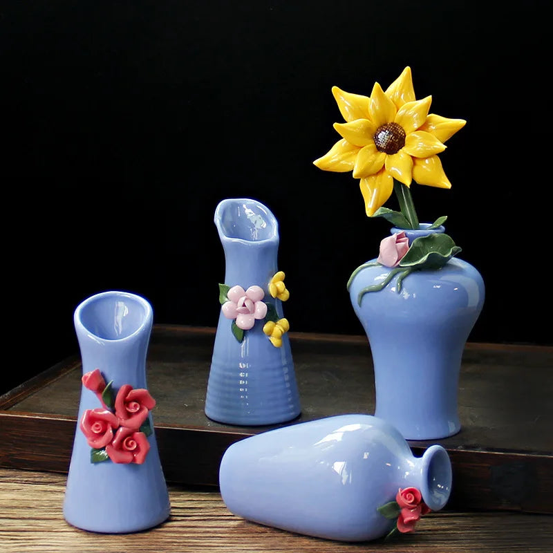 Vaso Decorativo de Cerâmica Pintado à Mão — Mini Vaso com Flores Secas para Mesa