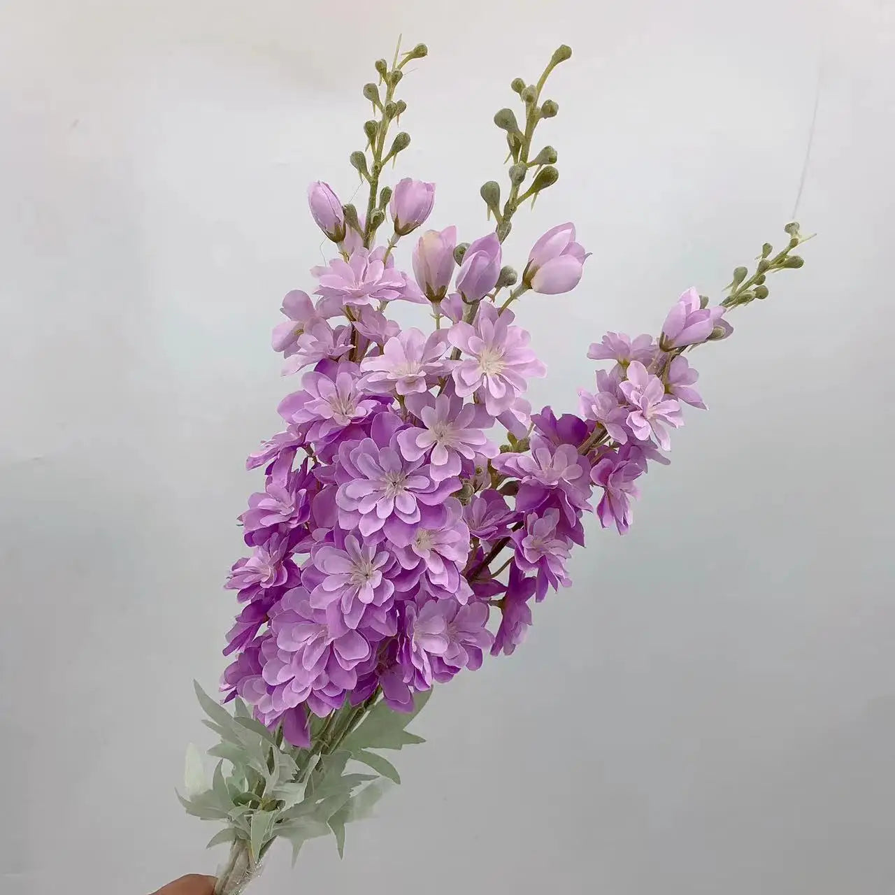 Flor Artificial Delphinium em Veludo — 2 Hastes para Decoração de Casa, Hotel e Casamento
