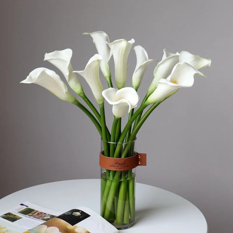 Buquê Copo de Leite Artificial 10 Hastes — Decoração para Casamento, Noiva e Primavera