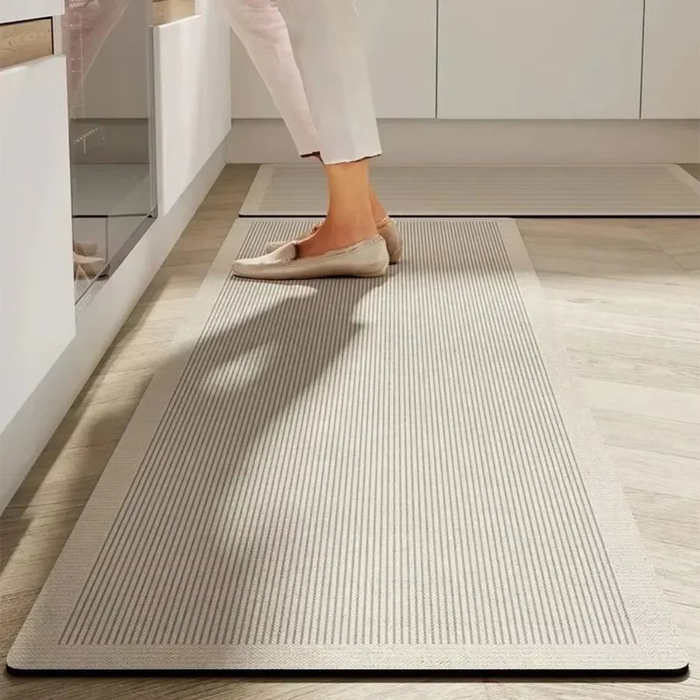 Tapete de Cozinha Minimalista Listrado — Antiderrapante Absorvente Longo para Corredor