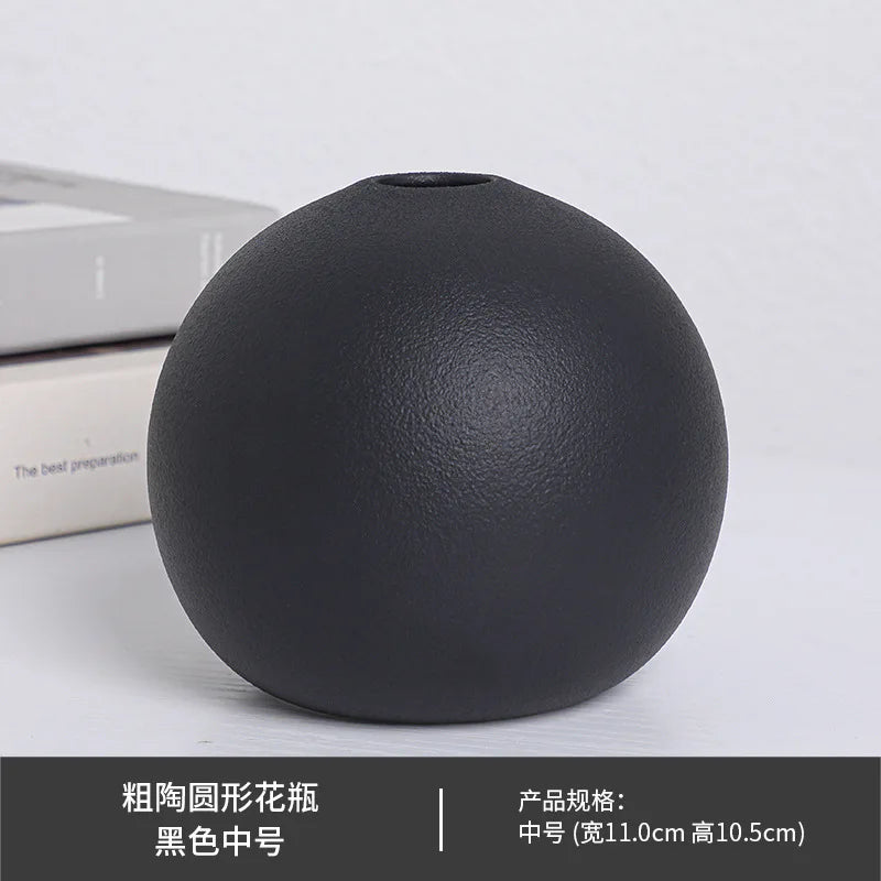 Vaso de Ceramica Bola Europeu Preto e Branco