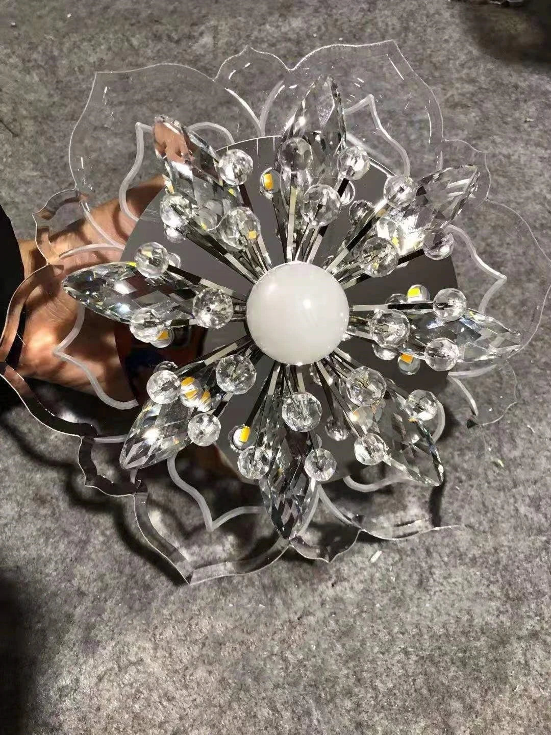 Lustre de Cristal Flor LED — Luminária de Teto para Sala, Quarto e Corredor