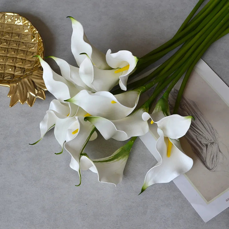 Flores Artificiais Copo de Leite EVA Kit 10 Hastes — Para Arranjos, Casamento e Sala