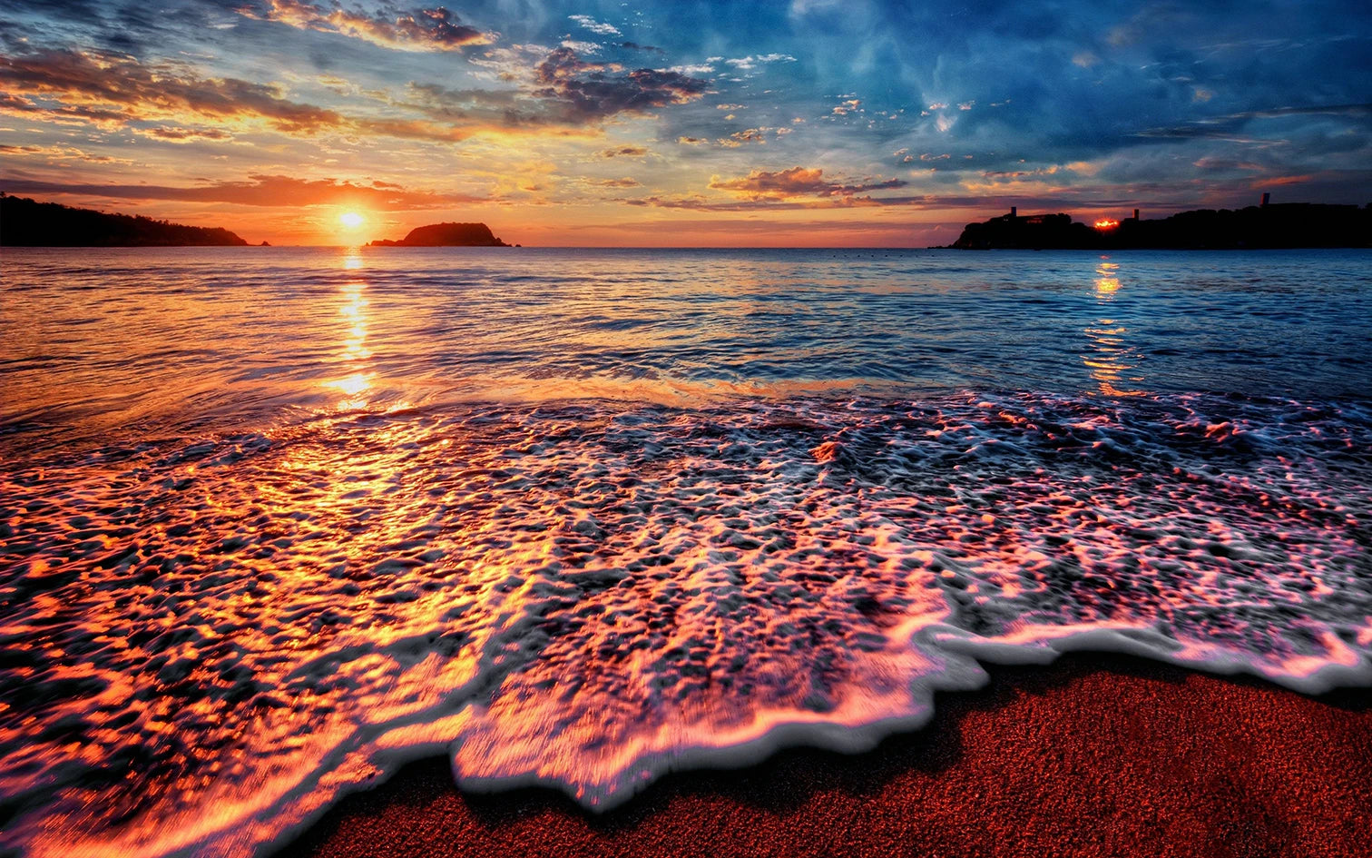Quadro Decorativo Praia Pôr do Sol Dourado — Arte de Paisagem Tropical para Sala