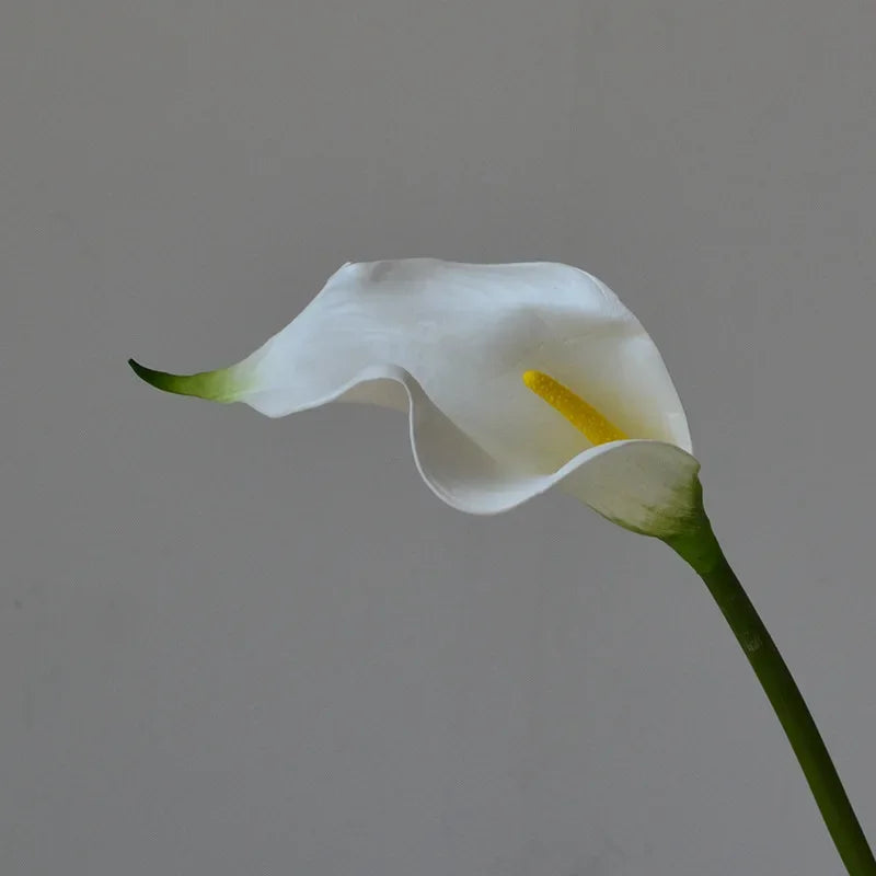 Flores Artificiais Copo de Leite EVA Kit 10 Hastes — Para Arranjos, Casamento e Sala