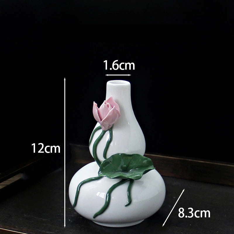 Vaso Decorativo de Cerâmica Pintado à Mão — Mini Vaso com Flores Secas para Mesa