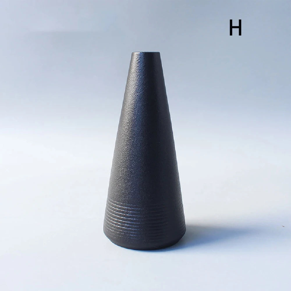 Vaso Cerâmica Pequeno Preto Rústico Japonês — Decoração Minimalista de Mesa