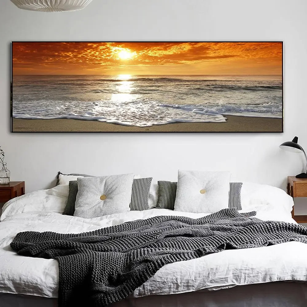 Quadro Decorativo Ponte Dorada Beira-Mar — Arte Minimalista de Paisagem para Sala