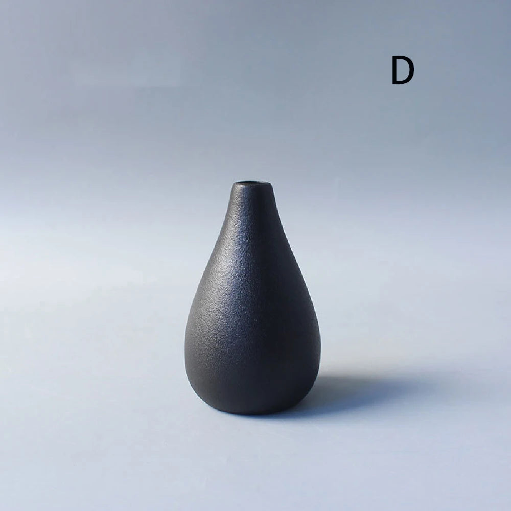 Vaso Cerâmica Pequeno Preto Rústico Japonês — Decoração Minimalista de Mesa