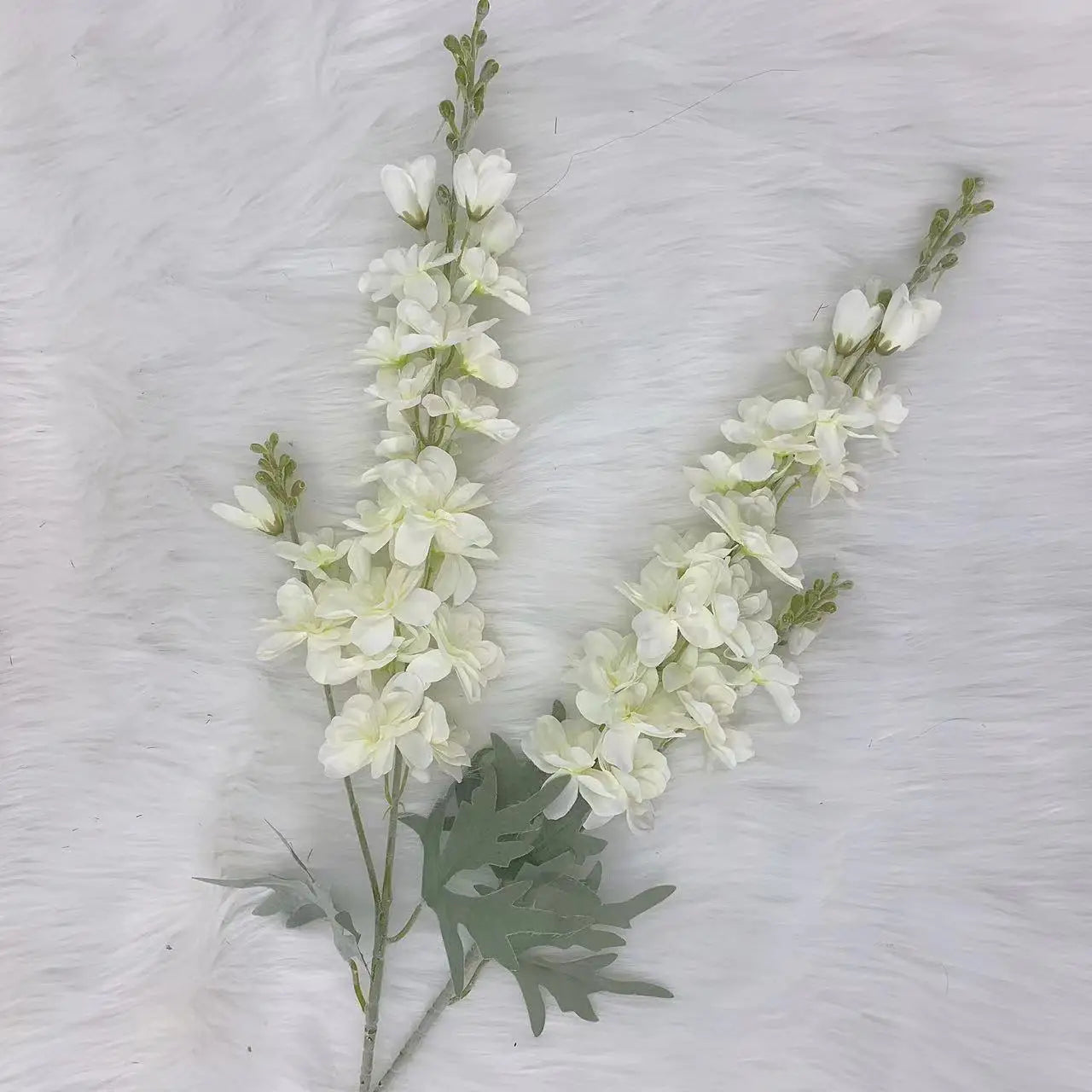Flor Artificial Delphinium em Veludo — 2 Hastes para Decoração de Casa, Hotel e Casamento
