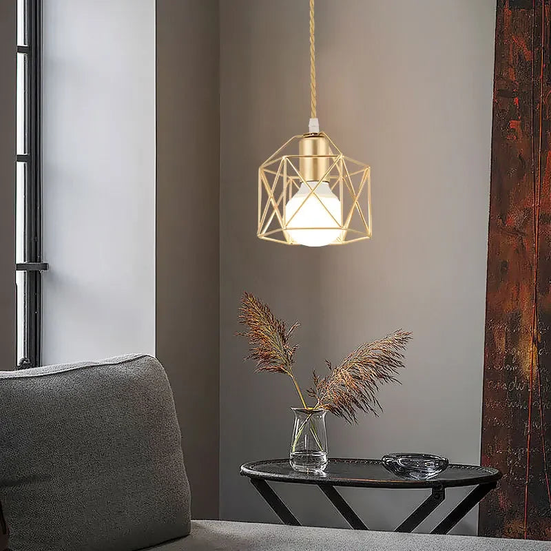 Pendente LED Industrial E27 — Luminária de Metal para Cozinha, Café e Corredor