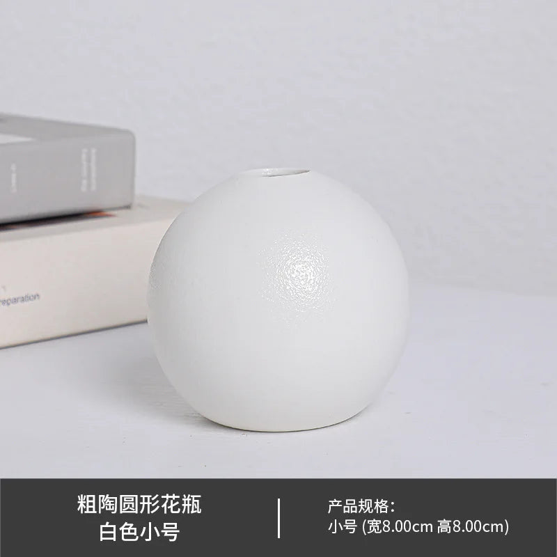 Vaso de Ceramica Bola Europeu Preto e Branco