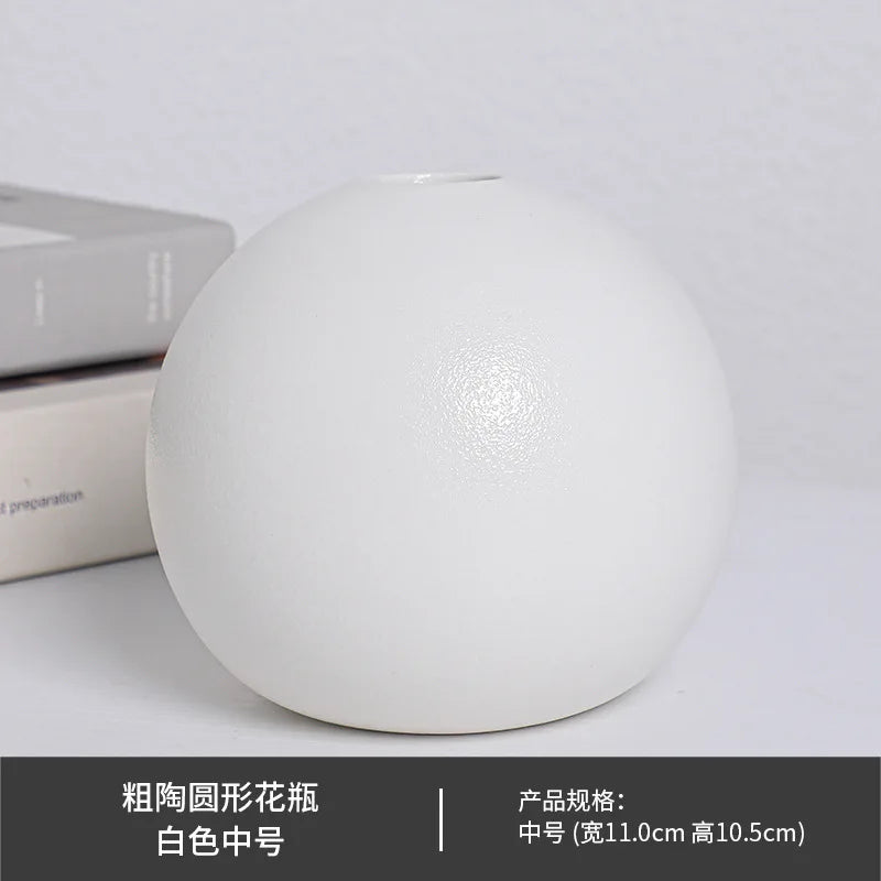 Vaso de Ceramica Bola Europeu Preto e Branco