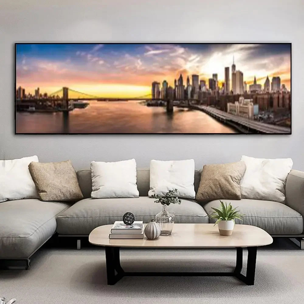 Quadro Decorativo Ponte Dorada Beira-Mar — Arte Minimalista de Paisagem para Sala