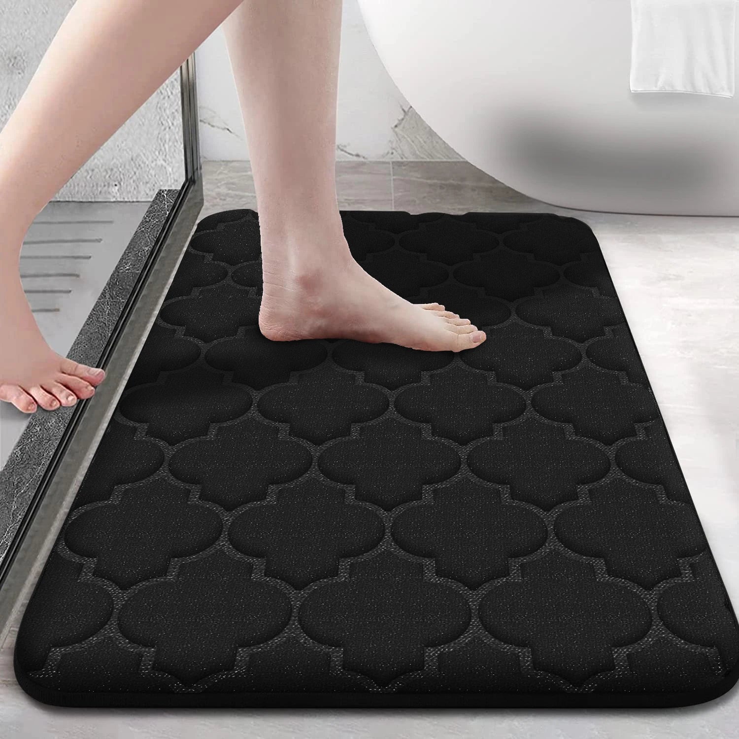 Tapete de Banheiro Veludo Coral Antiderrapante — Ultra Absorvente e Secagem Rápida
