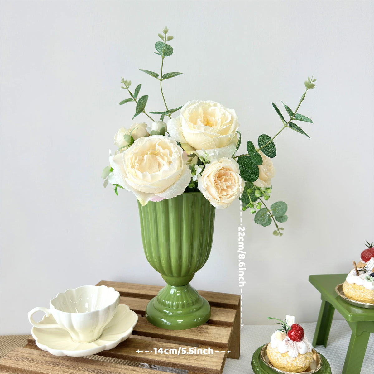 Vaso Plástico Retro Colorido para Flores — Decoração de Mesa para Casa e Festa