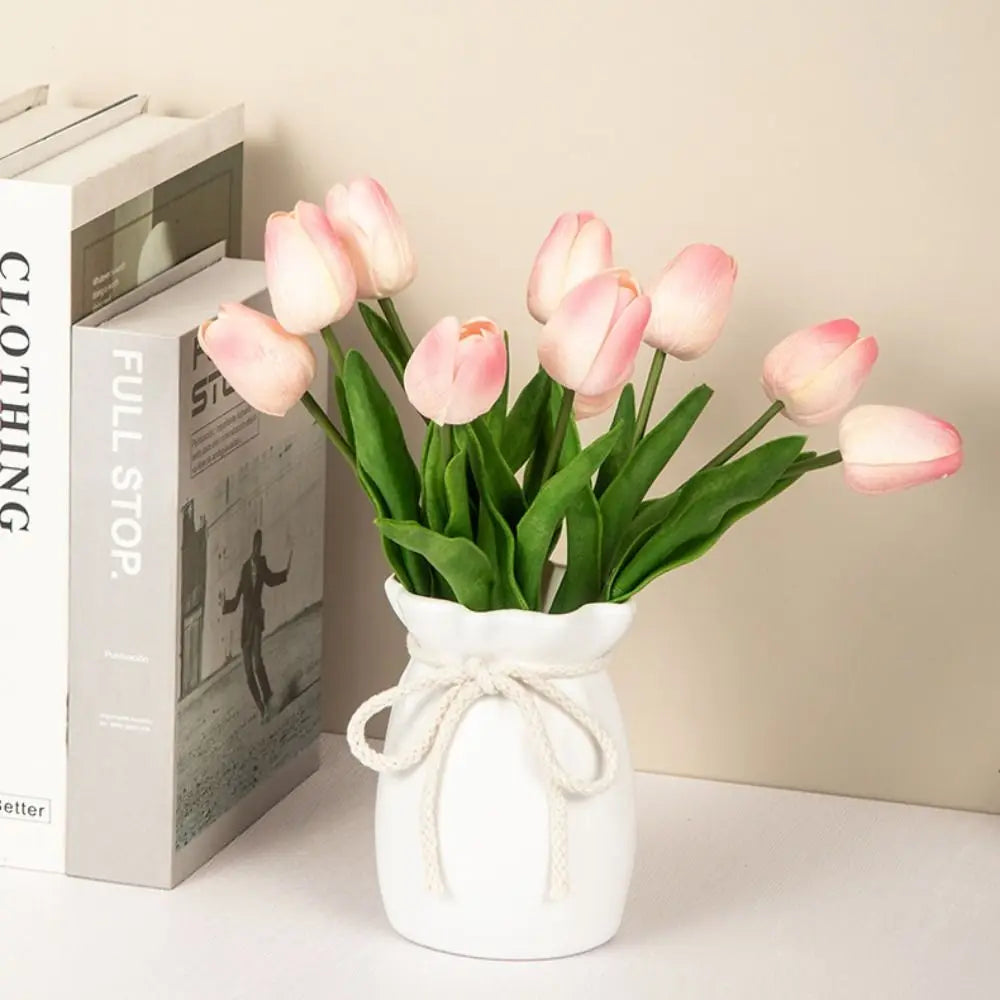 Vaso Decorativo Branco com Laço — Vaso de Plantas para Mesa e Jardim