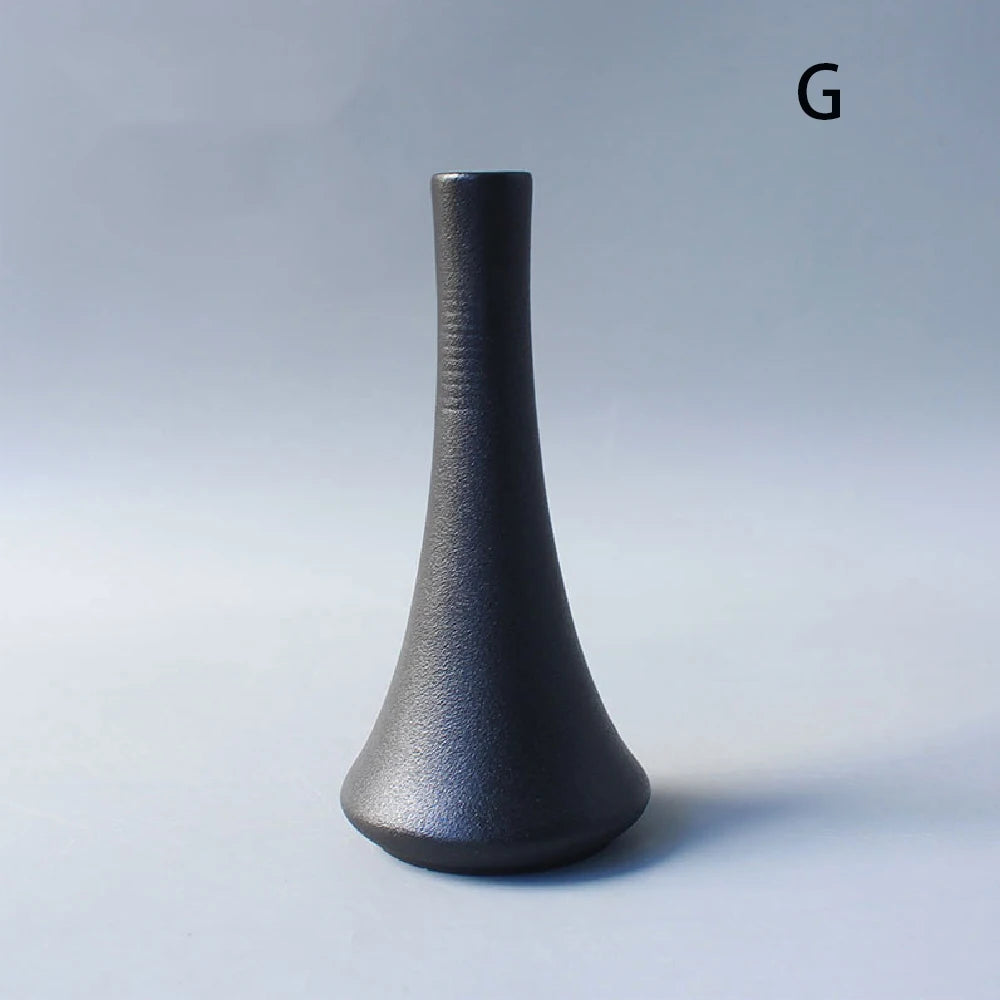 Vaso Cerâmica Pequeno Preto Rústico Japonês — Decoração Minimalista de Mesa