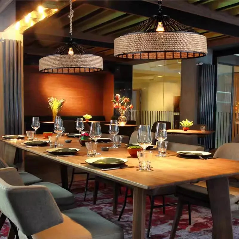Lustre Pendente de Corda de Sisal — Luminária Industrial Retrô para Sala de Jantar