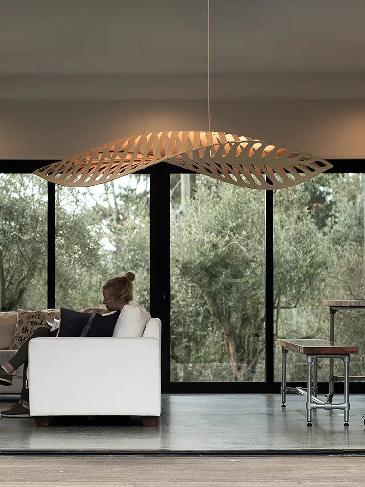 Lustre de Madeira Estilo Wabi Sabi — Pendente LED para Sala, Bar e Café