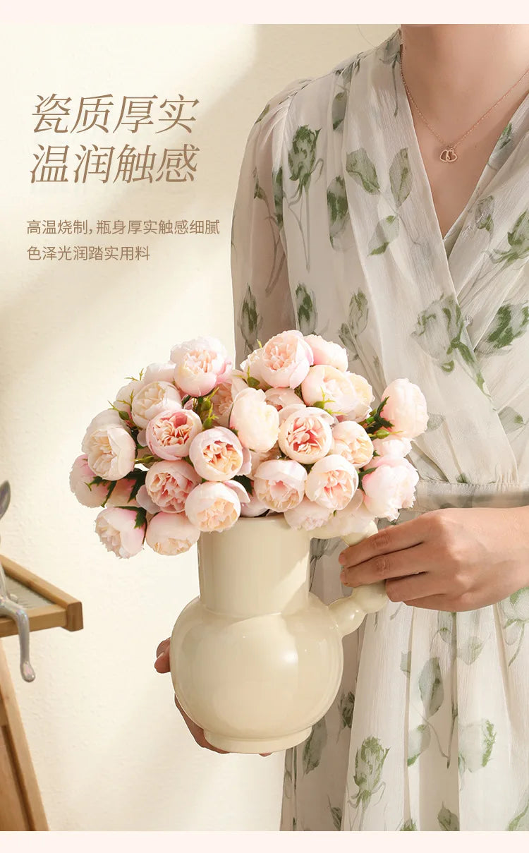 Vaso de Cerâmica Moderno com Alça — Vaso para Arranjos de Flores em Sala