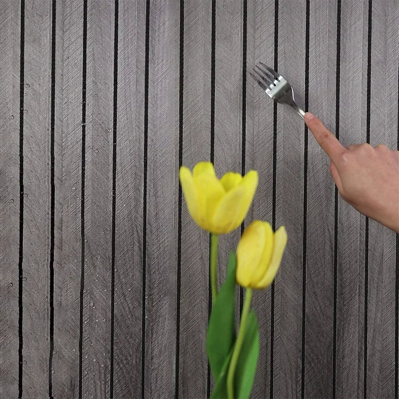 Papel de Parede 3D Grade Geométrica Autocolante — Textura Arquitetônica Impermeável para Sala