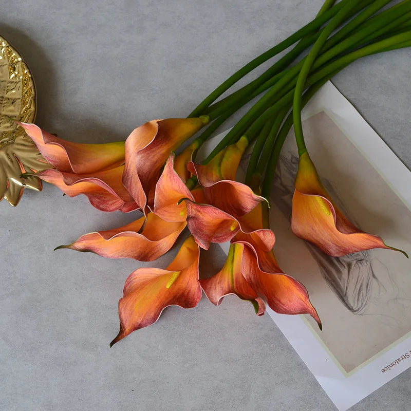 Flores Artificiais Copo de Leite EVA Kit 10 Hastes — Para Arranjos, Casamento e Sala
