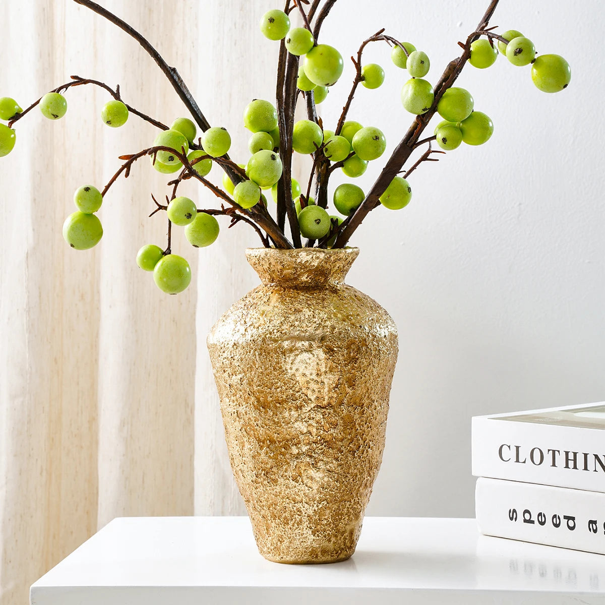 Vaso Resina Jarra Rústica Dourada Retrô — Decorativo para Sala e Ambientes