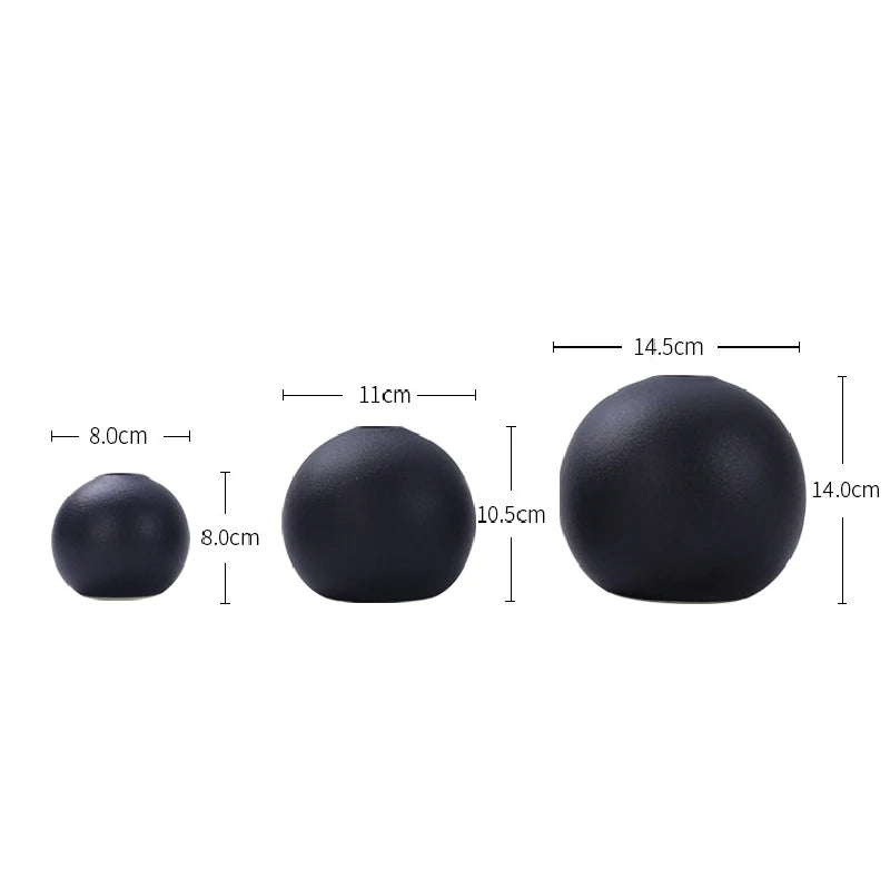 Vaso de Ceramica Bola Europeu Preto e Branco