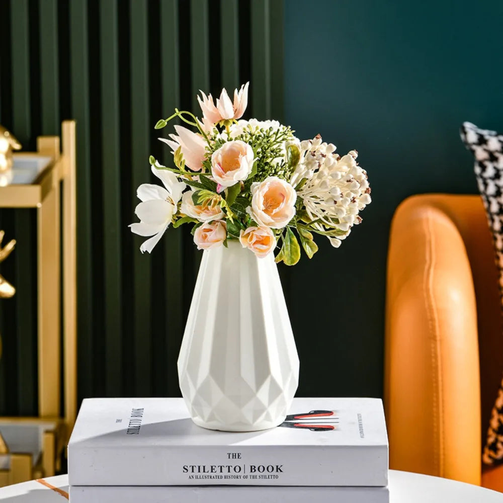 Vaso Plástico Estilo Cerâmica Diamante Nórdico — Para Arranjos Florais e Sala